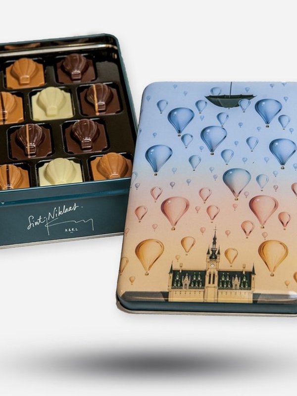 De ballonpralines van chocolatiers Vyverman en Wauters in een doosje naar een ontwerp van Karl Meersman in het Waasland